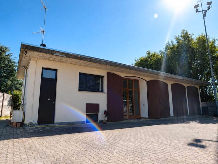 Casa bilocale in vendita in Via Roma, Centro, Gropello Cairoli
