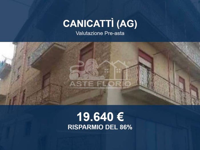 Appartamento con 6 locali in vendita in Via Sandro Pertini, Canicattì