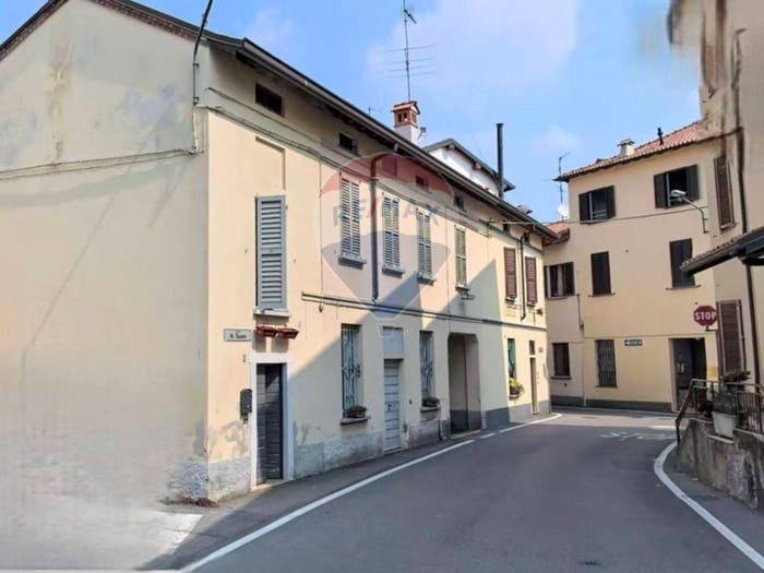 Appartamento trilocale in vendita in Piazza Nazario sauro, Centro, Osnago