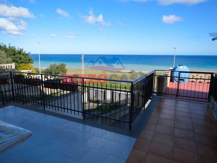 Casa trilocale in vendita in Via delle Mimose, Stazione Di Mandatoriccio, Mandatoriccio