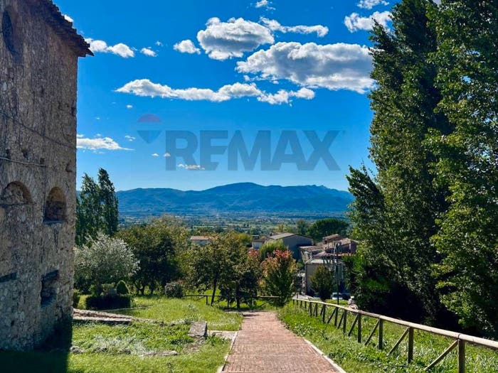Casa con 5 locali in vendita in Via Botteghe, San Potito Sannitico