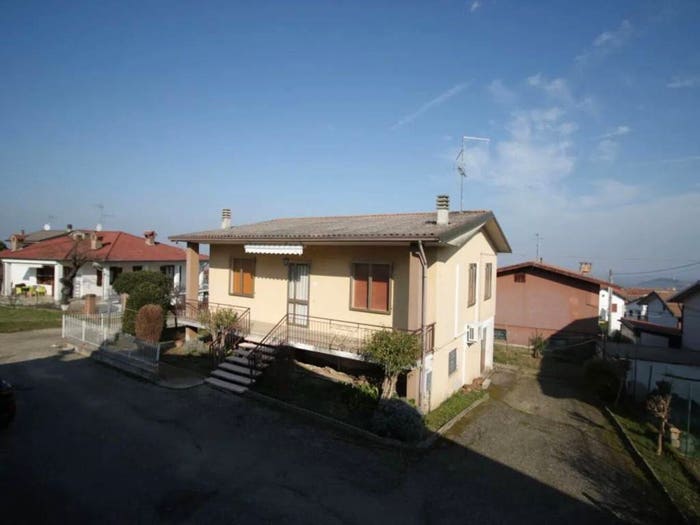 Casa trilocale in vendita in Vicobarone No Number, Vicobarone, Ziano Piacentino