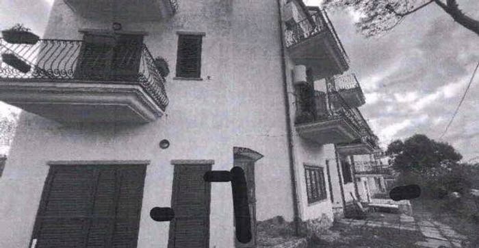 Appartamento quadrilocale in vendita in Via Isuledda, La Maddalena