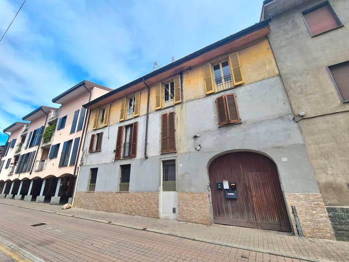 Appartamento quadrilocale in vendita in Via Alessandro Manzoni, San Giorgio Su Legnano