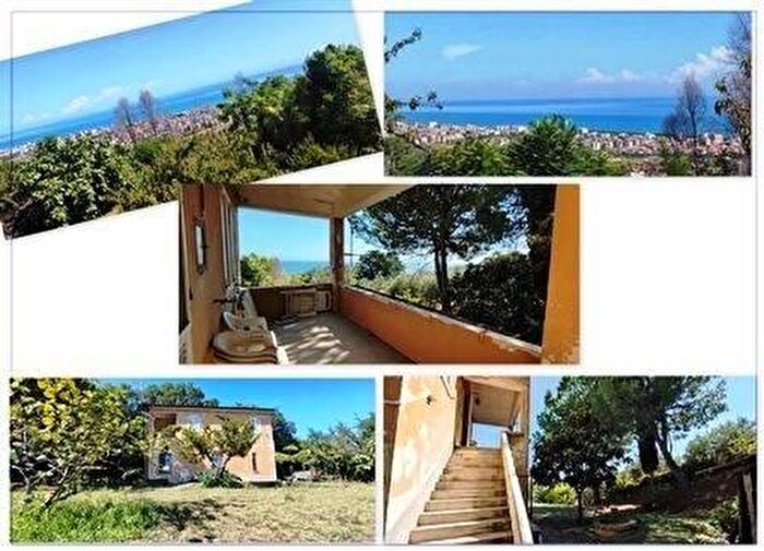 Casa con 5 locali in vendita in Via del Lago, Tortoreto