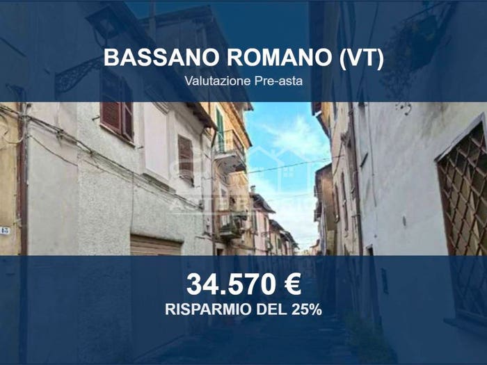 Appartamento con 6 locali in vendita in Via Borgo San Filippo, Bassano Romano
