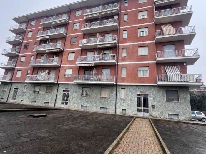 Appartamento trilocale in vendita in Via Alessandro Manzoni, Centro, Beinasco