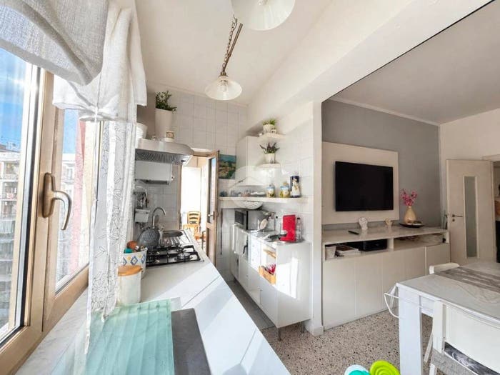 Appartamento trilocale in vendita in Via della pigna, Arenella, Napoli