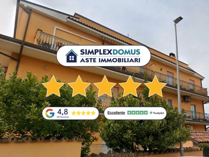Appartamento quadrilocale in vendita in Via Bagnatica, Valle Muricana, Roma