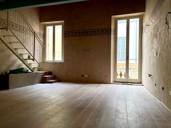 Appartamento trilocale in vendita in Borgo Delle Colonne, Centro Storico, Parma