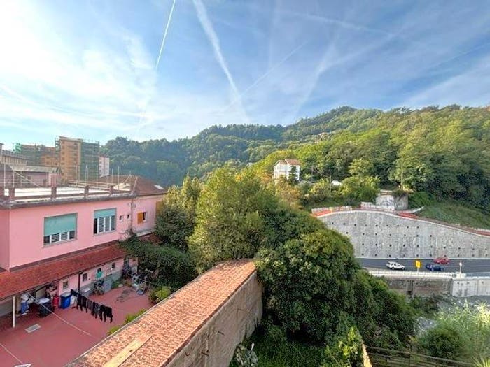 Appartamento bilocale in vendita in Via Martiri della Libertà, Centro, Campomorone