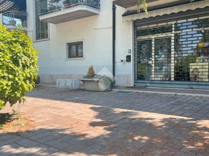 Casa con 6 locali in vendita in Via della stazione, Centro, Buttapietra
