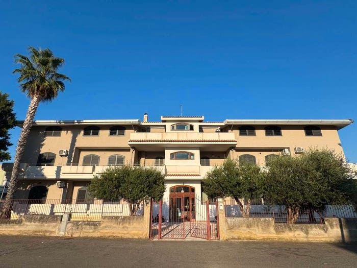 Appartamento quadrilocale in vendita in Via Ilaria Alpi, San Pietro Santa Maria delle Grazie, Milazzo