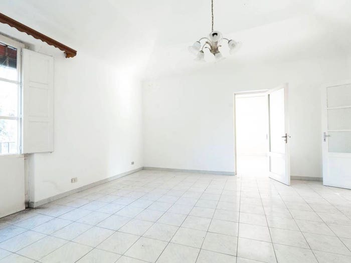 Appartamento trilocale in vendita in Via Etna, Centro, San Giovanni la Punta