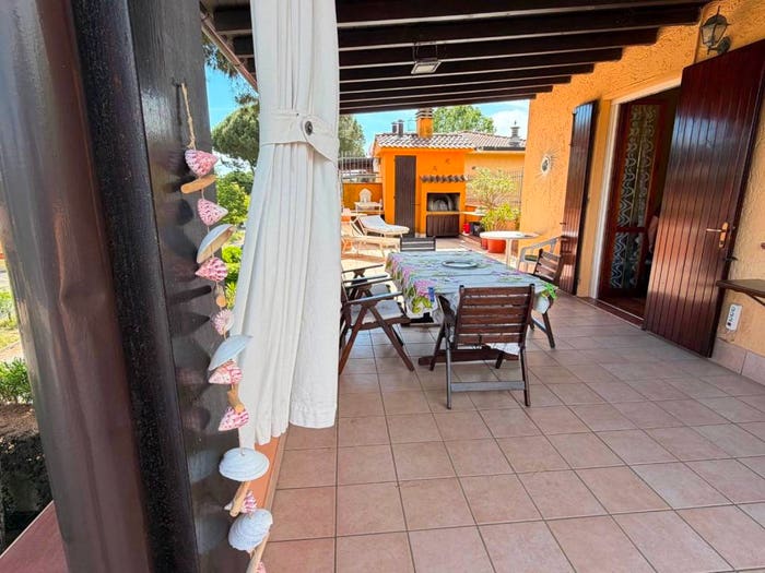 Casa trilocale in vendita in Viale Albania, Lido delle Nazioni, Comacchio