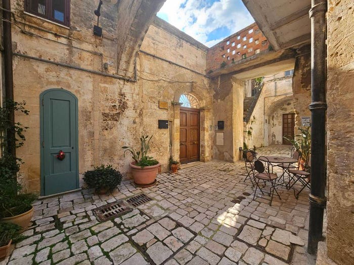 Appartamento con 5 locali in vendita in Salita Castelvecchio, Centro, Matera