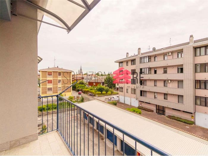 Appartamento trilocale in vendita in Via Indren, Santa Rita, Novara
