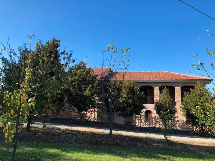 Casa con 6 locali in vendita in Strada San Pietro, Nizza Monferrato