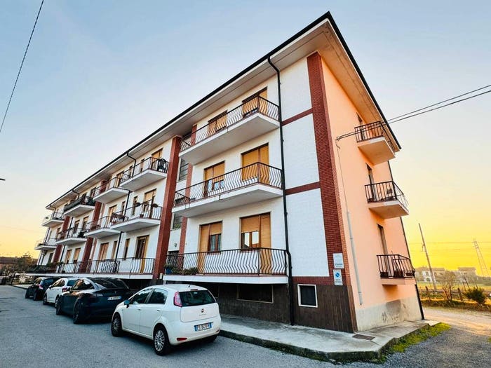 Appartamento quadrilocale in vendita in Via Vincenzo Gioberti, Centro, Bra