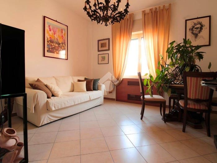 Appartamento quadrilocale in vendita in Via Cassandra, Centro, Sapri
