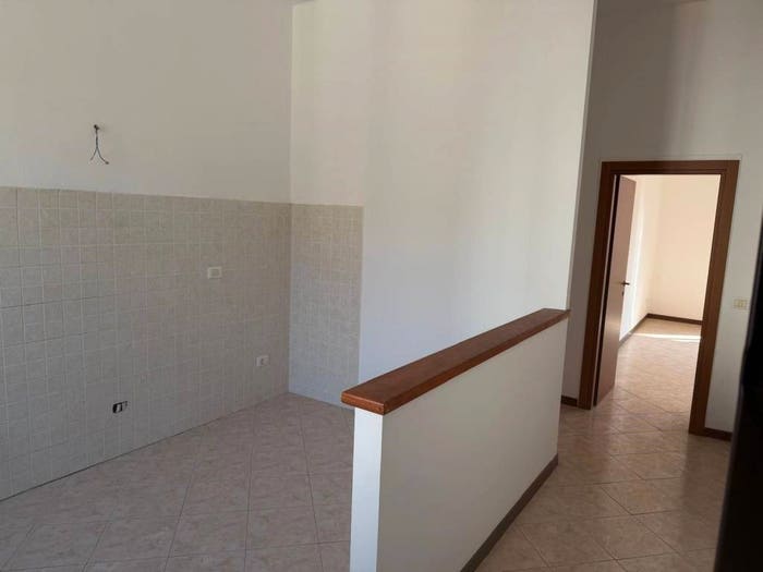 Appartamento trilocale in vendita in Via Luigi Canonica, Paolo Sarpi, Milano