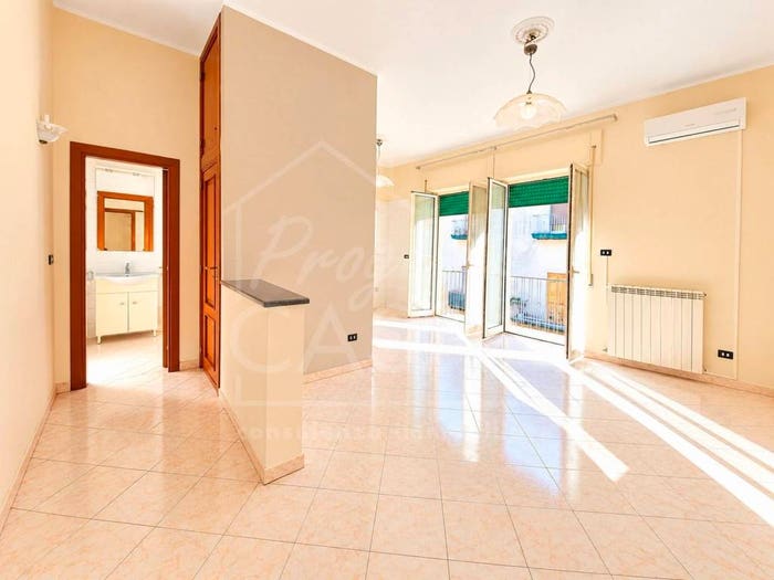 Appartamento trilocale in vendita in Via Don Giuseppe Morosini, San Giorgio a Cremano