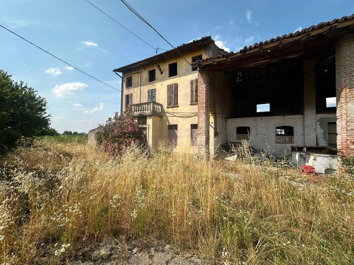 Casa con 6 locali in vendita in Cascina Caranti, Gottolengo