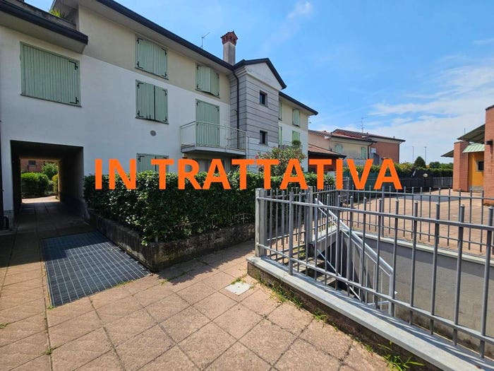 Appartamento trilocale in vendita in Terno d'Isola