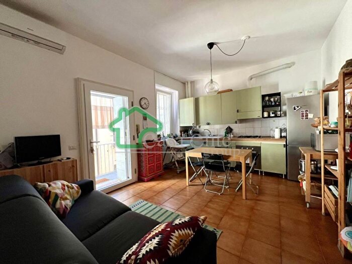 Appartamento bilocale in vendita in Via Magenta, Centro Storico, Lodi