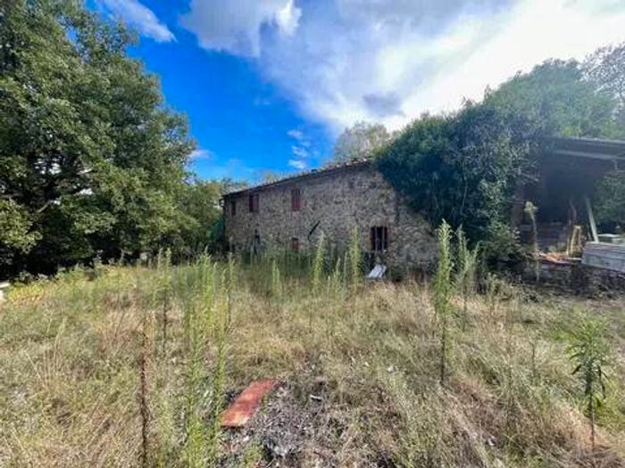 Appartamento con 6 locali in vendita in Via Del Fosso No Number, Montalcinello, Chiusdino