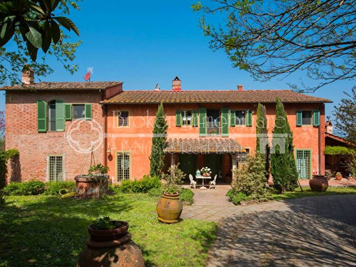 Casa con 6 locali in vendita in Via Vicinale di Mezzo, Santa Lucia La Borra, Pontedera