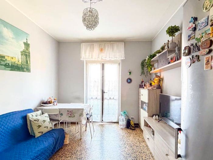 Appartamento trilocale in vendita in Via degli Umiliati, Ponte Lambro, Milano