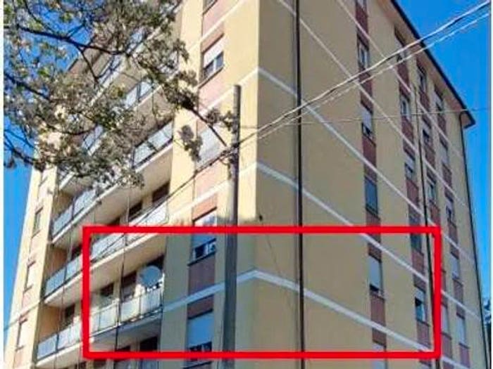 Appartamento trilocale in vendita in Via Stazione, Centro, Varallo Pombia