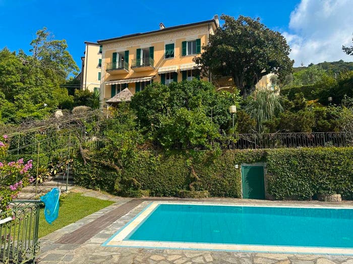 Appartamento con 6 locali in vendita in Via Enrico Figari, Ruta, Camogli
