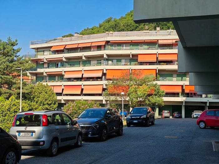 Appartamento trilocale in vendita in Via Mario Sordi, Borzoli, Genova