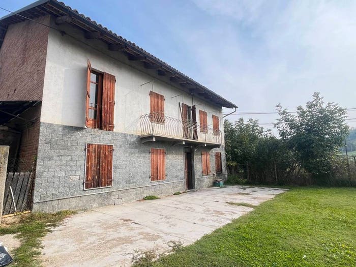 Casa con 6 locali in vendita in Borgata Vascagliana, Vascagliana, San Damiano d'Asti