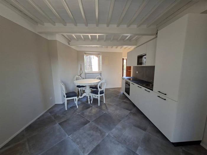 Appartamento trilocale in vendita in Gaiole in Chianti