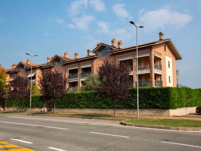 Appartamento con 6 locali in vendita in Viale Aldo Moro, Centro, Pianezza