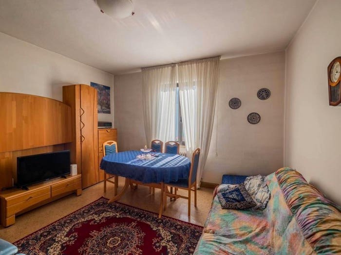Casa con 6 locali in vendita in Kirchweg, Postal