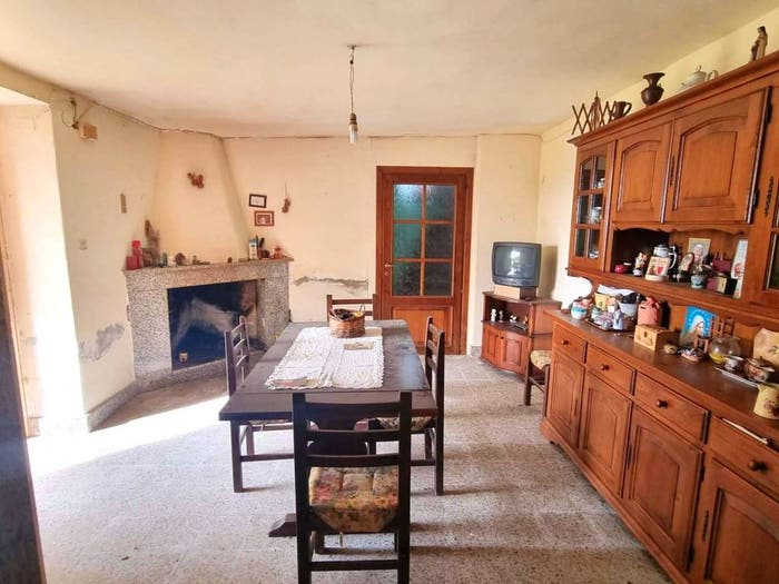 Casa quadrilocale in vendita in via Montegranatico, Centro, Senorbì