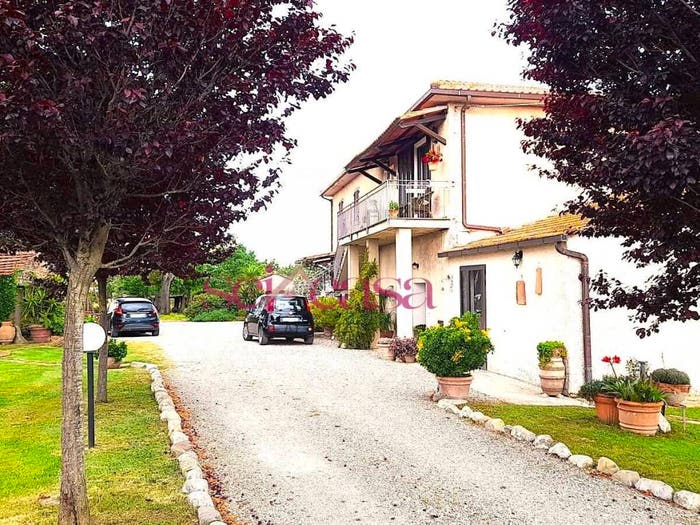 Casa con 6 locali in vendita in Comune di Campagnatico, Arcille, Campagnatico