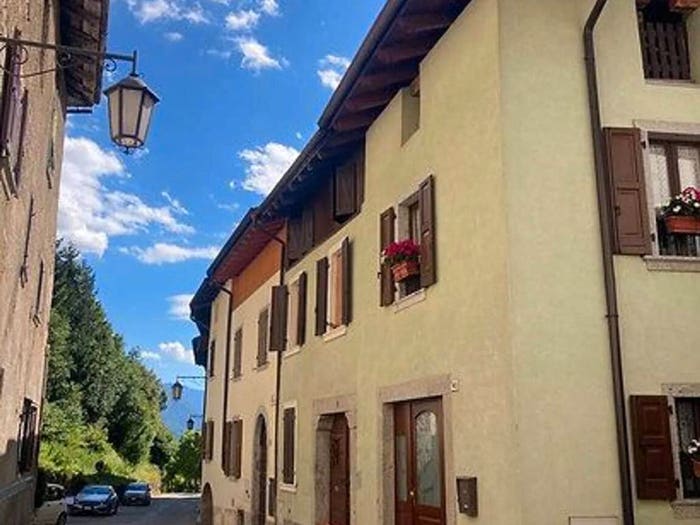 Appartamento trilocale in vendita in Via Brescia, Sella Giudicarie