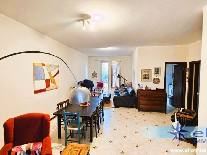 Casa con 6 locali in vendita in Rinchiostra Quercioli, Massa