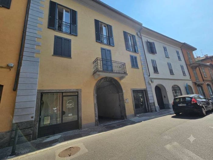 Appartamento trilocale in vendita in Via Borgo Vico, Stadio Borgo Vico, Como