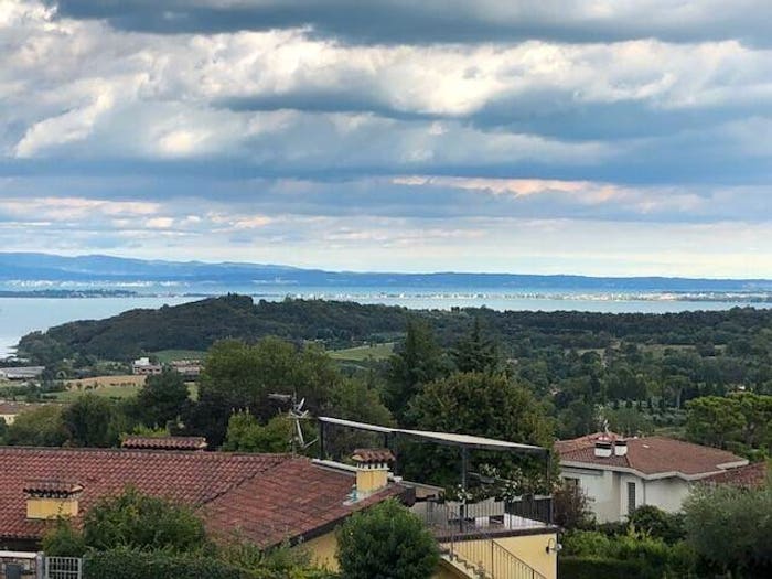 Casa con 6 locali in vendita in Via Sant'Anna, Barcuzzi, Lonato del Garda