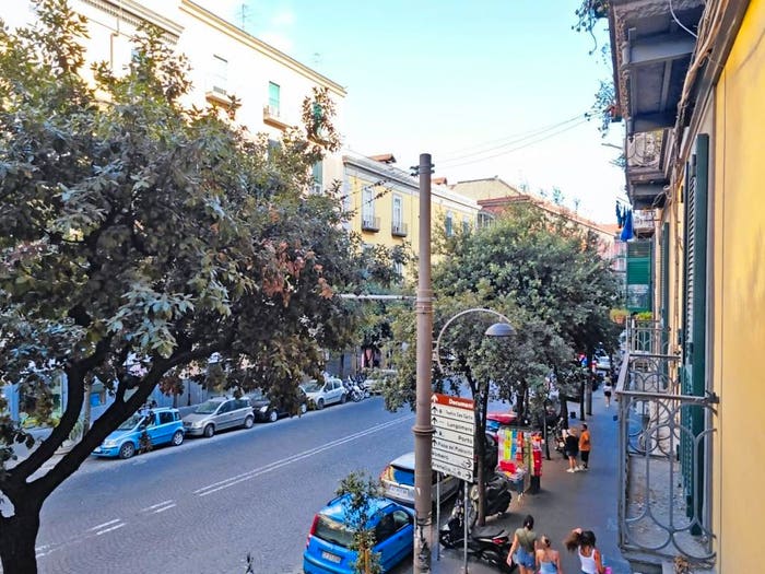Appartamento quadrilocale in vendita in Via Santa Teresa degli Scalzi, Stella Materdei, Napoli