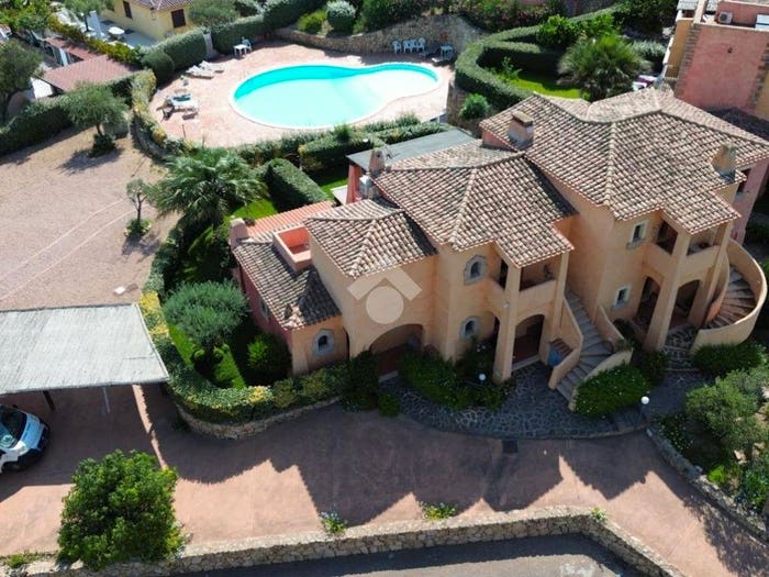 Appartamento trilocale in vendita in Via Gallura, Porto San Paolo, Loiri Porto San Paolo