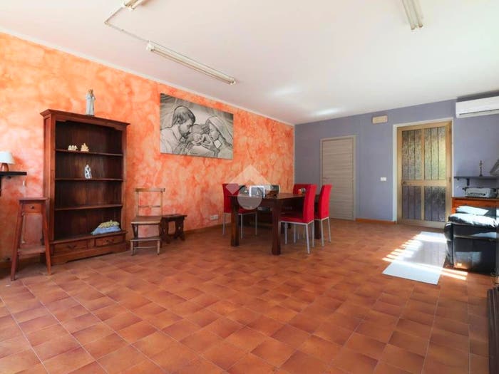 Appartamento con 6 locali in vendita in Via Divisione Julia, Centro, Faedis