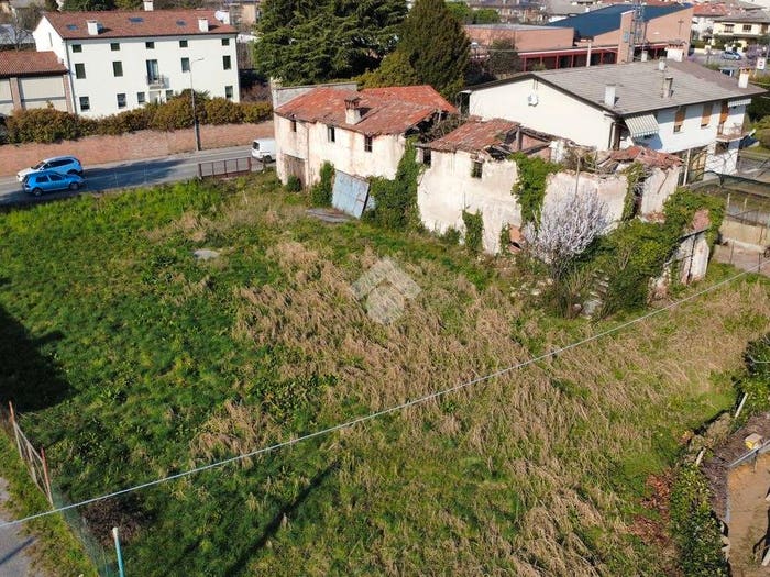Casa monolocale in vendita in Via cà baroncello, Centro, Bassano del Grappa