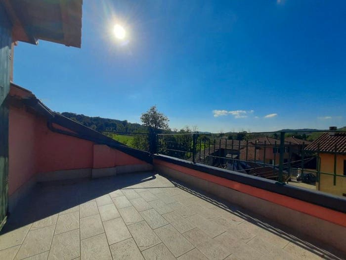 Casa quadrilocale in vendita in Strada Nuova Costa, Ovada